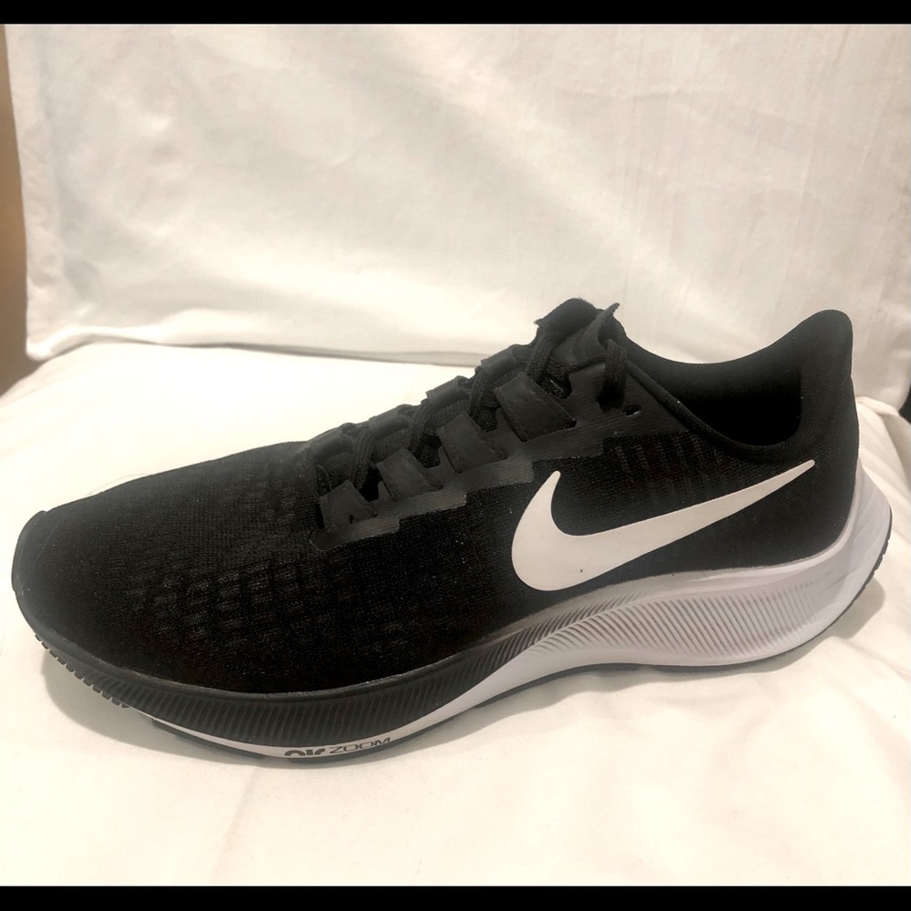 Nike Air Zoom Running Sneakers